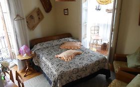 Comfortable House Center